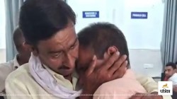Bharatpur News: 26 साल बाद मिला परिवार, भर आईं सबकी आंखें, कारगिल युद्ध के दौरान
हुआ था बिछड़ाव - image