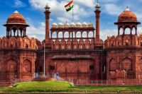 Mock Drill: लाल किले के अंदर कैसे पहुंचा बम? मॉक ड्रिल में बड़ी लापरवाही पर सात पुलिसकर्मी सस्पेंड