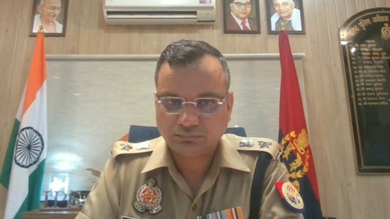 moradabad police checking incident woman injured officers suspended