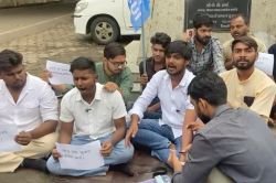 एमपी में ‘छात्रसंघ चुनाव’ की मांग को लेकर NSUI का अनोखा प्रदर्शन, ‘खून से सीएम’
को लिखा पत्र - image