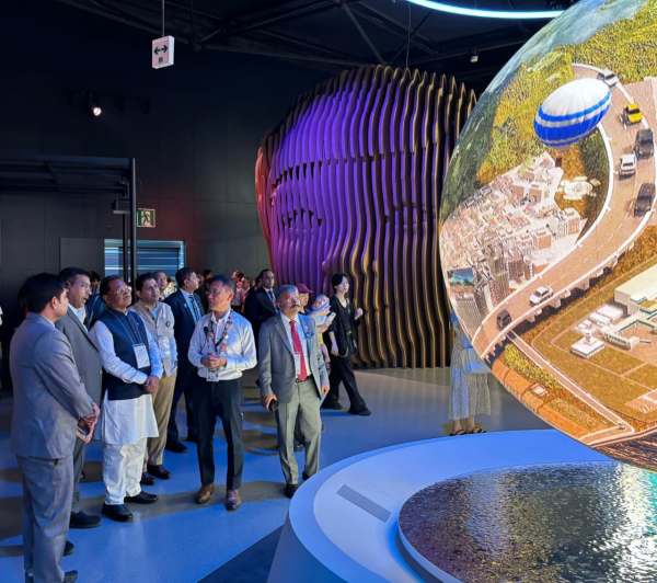 CM साय पहुँचे छत्तीसगढ़ पैवेलियन, वर्ल्ड एक्सपो 2025 में दिखी प्रदेश की संस्कृति और समृद्धि की अद्भुत झलक, देखें Photo...