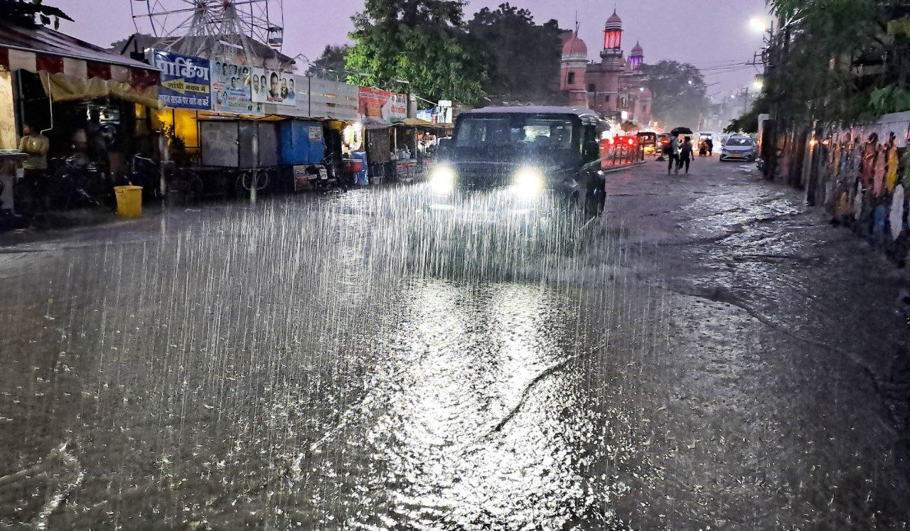 रायपुर समेत इन जिलों में तेज बारिश आसार, पूरे हफ्तेभर बरसेगा पानी, यलो अलर्ट जारी (photo-patrika)