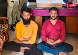 आणंद रेलवे स्टेशन पर ट्रेन में चोरी के दो आरोपी गिरफ्तार - image