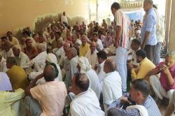 VIDEO: खैरथल-तिजारा जिला नाम व मुख्यालय परिवर्तन के विरोध में हरसौली की बड़ी
चौपाल में बैठक - image