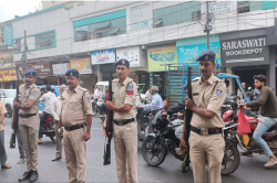 इंदौर में पहली बार अंगदान करने वाले को राजकीय सम्मान, गार्ड ऑफ ऑनर के साथ दी
विदाई - image