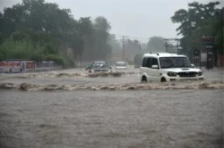 Weather Alert: अगस्त में तपने लगा राजस्थान, जानिए भारी बारिश को लेकर क्या कहता
है मौसम विभाग - image
