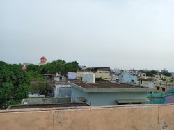 शहर की दो तस्वीर: 25 हजार शुल्क देकर घर बैठे ऑनलाइन रजिस्ट्री तो 63 लाख लेकर
नहीं कराई रजिस्ट्री - image