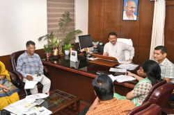 राजस्थान रोडवेज ने पहली बार रचा इतिहास… WT यात्रियों से वसूला इतना जुर्माना,
डिप्टी CM ने ली RSRTC की समीक्षा बैठक - image
