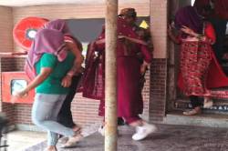 स्टेशन रोड पर होटल पर छापा, लड़के-लड़कियां पकड़ाए… - image
