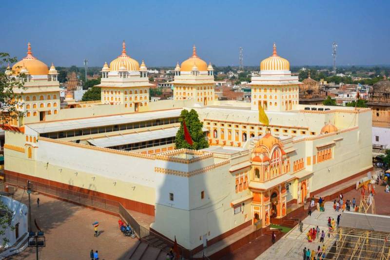 shriram raja mandir orchha