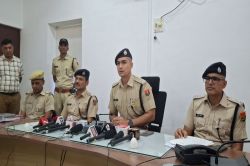 सोशल मीडिया पर झांसा देकर करते साइबर ठगी, किराए के खातों में जमा करवाते राशि,
पुलिस ने पकड़ा - image