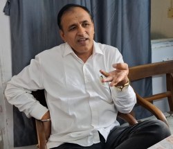 कॉलेज के समय देखी थी ‘तिरंगा’, वक्त मिलता है तो आज भी खेलता हूं बैडमिंटन : सांसद
उम्मेदाराम - image