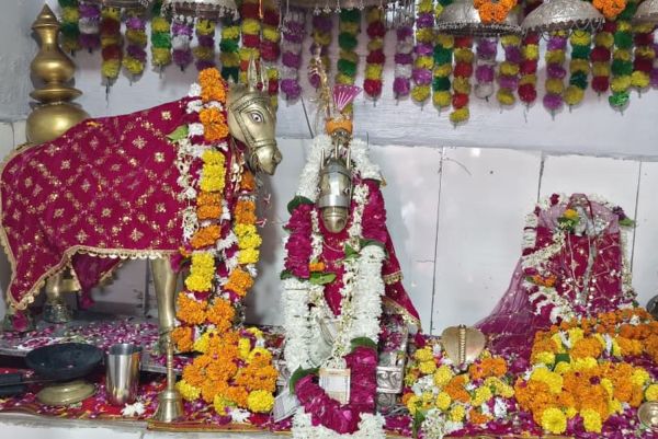 Crowd of Tejaji devotees gathered in Kharnal