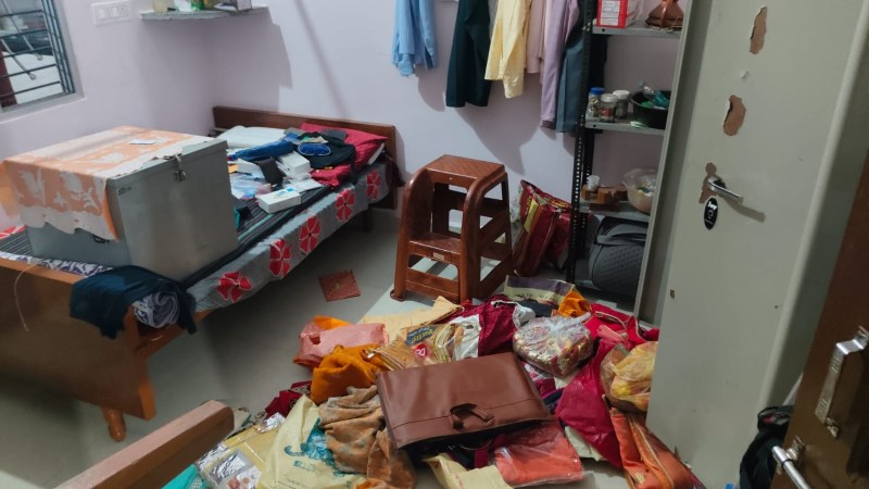 चोरों ने 7 लाख कीमत के जेवरात व नकदी किए पार