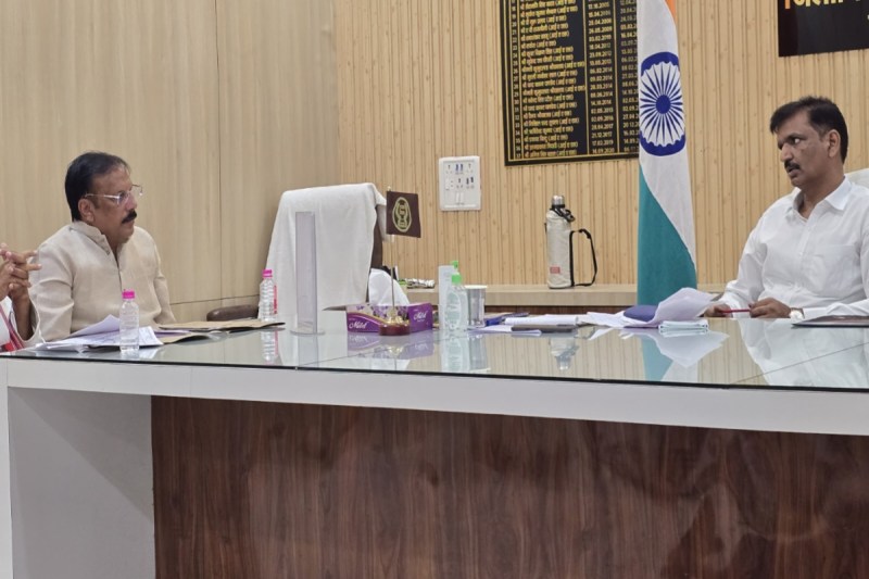 सांसद राजीव राय