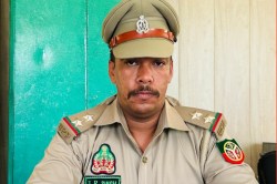Mau News: सड़क दुर्घटना में दरोगा की मौत, मचा कोहराम - image