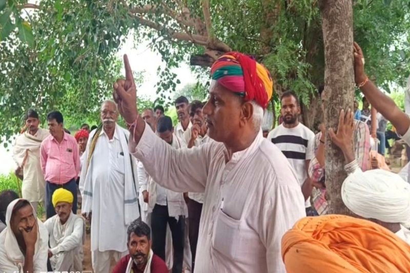 करौली-धौलपुर टाइगर अभ्यारण्य की बीहडों तक पहुंची विरोध की गूंज The protests reached the ravines of the Karauli-Dholpur Tiger Reserve.