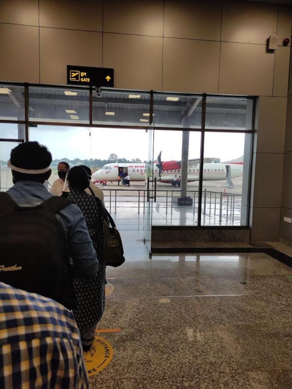 CG News: बस्तर एयरपोर्ट से अब तक तीन लाख यात्रियों ने भरी उड़ान, देखें तस्वीरें