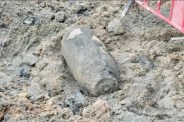 450 kg bomb