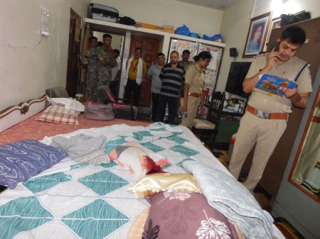 चांदनी ने बयान में बताया पति के पिस्टल से लगी गोली, पुलिस बोली थाना में पहले से ही जब्त है लाइसेंसी पिस्टल