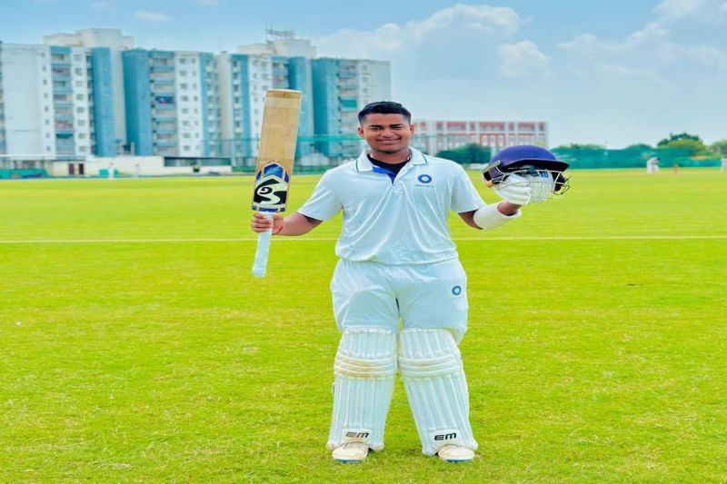 रजत बघेल के दोहरे शतक और दिव्यांशु के 6 विकेट की दम पर जीता धौलपुर Dholpur won on the basis of Rajat Baghel's double century and Divyanshu's 6 wickets