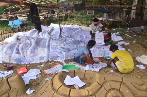 WRS कॉलोनी में रावण दहन की तैयारी,  आतिशबाजी रहेगी आकर्षण का केंद्र, देखें तस्वीरें 
