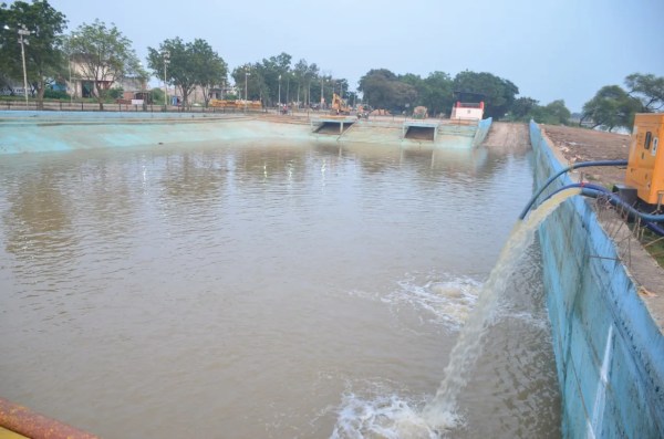 Raipur News: दुर्गा विसर्जन के लिए महादेव घाट विसजन कुंड की तैयारी, देखें तस्वीरें 
