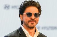 shahrukh khan first time receive 71st National Film Awards