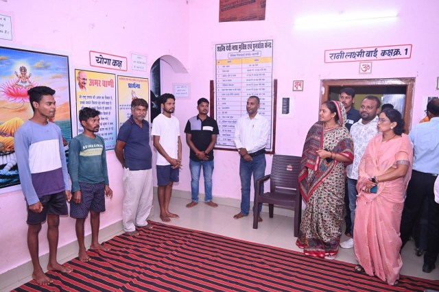 महिला एवं बाल विकास मंत्री का सरगुजा संभाग प्रवास (फोटो सोर्स- DPR)