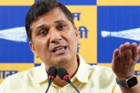 AAP taunted on India-Pakistan match and Modi government