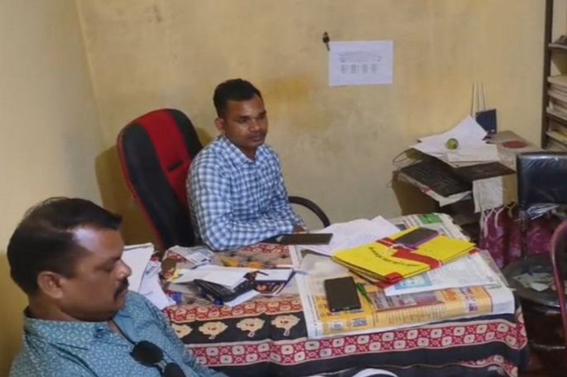 ACB arrested Patwari