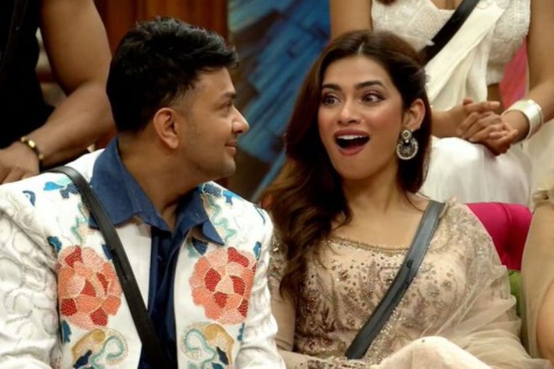 Bigg Boss 19 के घर में पनपा प्यार, माहौल बना रोमांटिक, आवेज और नगमा की केमिस्ट्री देख फैंस हुए दीवाने