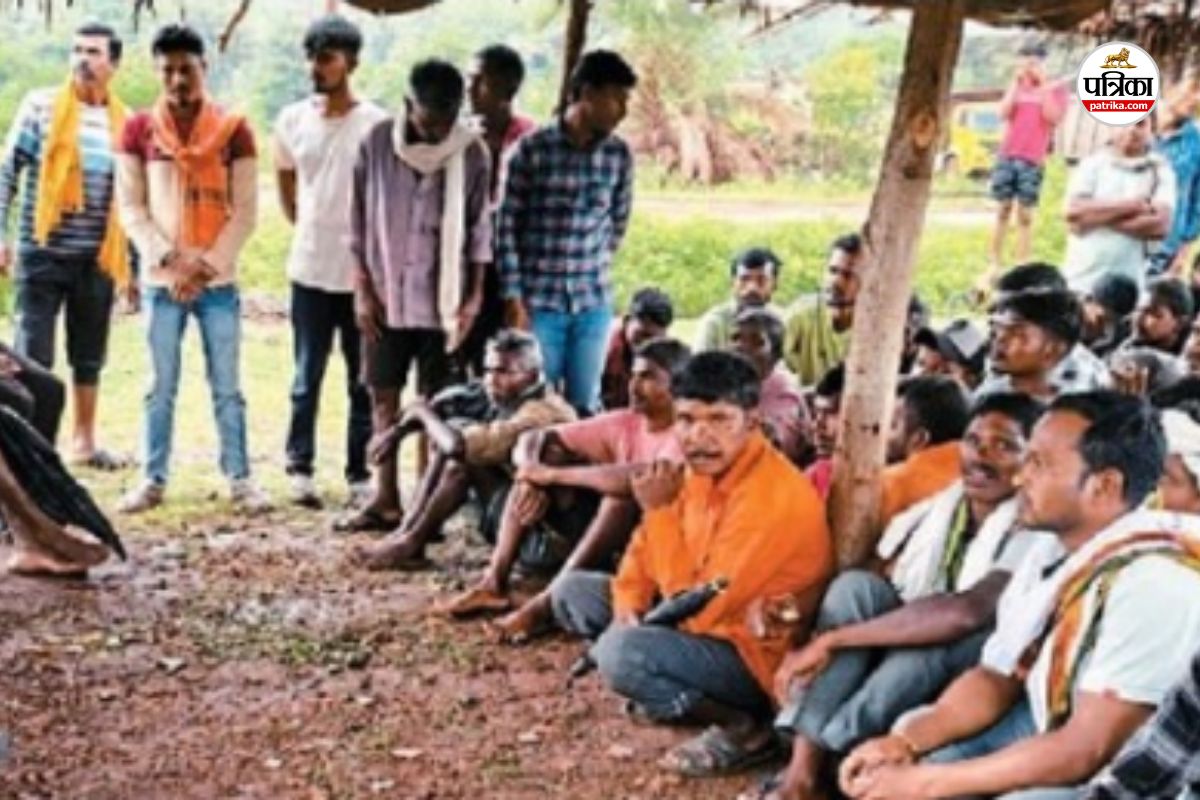 CG News: लाल पानी से फसलों को नुकसान, किसानों ने किया चक्काजाम, जानें... क्या थी मांग?(photo-patrika)