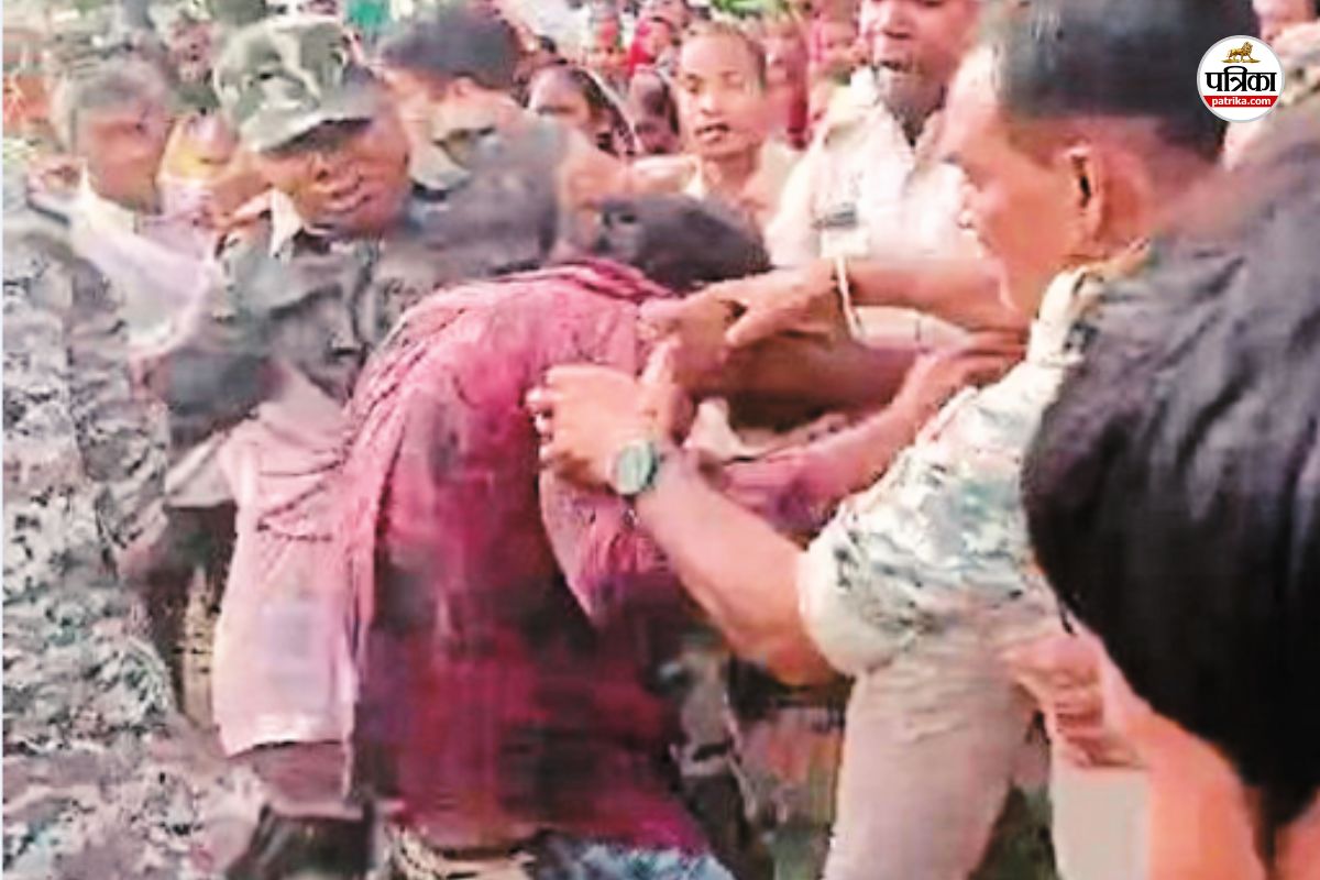 पंडाल विवाद पर भिड़े दो पक्ष, कामठी में पुलिस-ग्रामीण आमने-सामने, कई लोग घायल… देखें Video