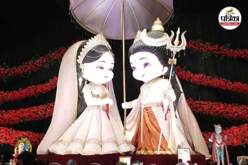 गणेश पंडाल में आइटम सांग बजाने का विरोध (Photo source- Patrika)