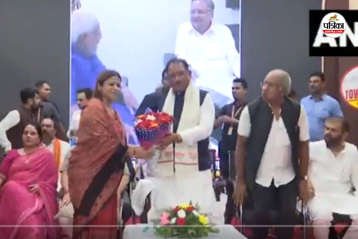 रायपुर में CM साय हुए रजत जयंती श्रमिक महासम्मेलन में शामिल, कहा- श्रमिक समाज की असली ताकत…