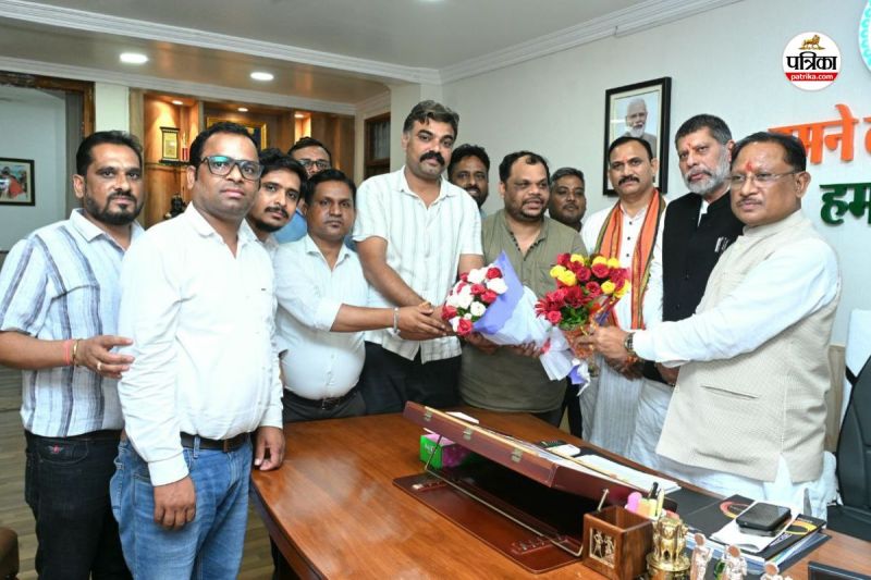 NHM कर्मचारियों की हड़ताल खत्म, CM साय बोले- कर्मचारी हैं सरकार के परिवार का हिस्सा...(photo-patrika)