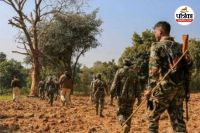 Bijapur Naxal Encounter: बीजापुर–दंतेवाड़ा बॉर्डर पर बड़ी मुठभेड़, DRG का एक जवान शहीद, अब तक 5 नक्सली ढेर