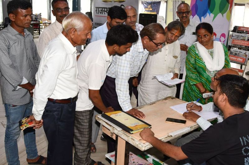 Sewerage and traffic became the biggest problems of the city. City dwellers said 'Thank you Patrika'