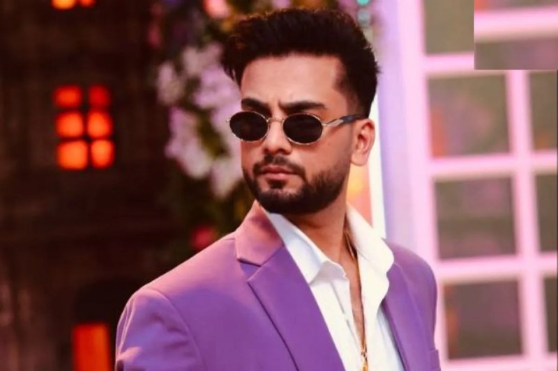 Bigg Boss 19 के एविक्शन पर एल्विश ने उठाया सवाल ,कहा- ये अनफेयर है भाई... वीडियो वायरल