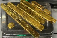 Gold smuggling