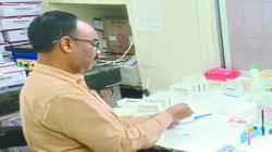 जिला अस्पताल में 8 माह बाद सीबीसी से रक्त जांच शुरू, एक माह के लिए रिएजेंट
उपलब्ध - image