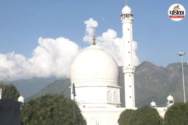 Hazaratbal Dargah History