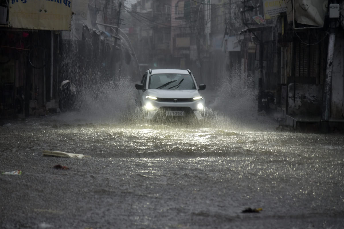 Heavy Rain Warning