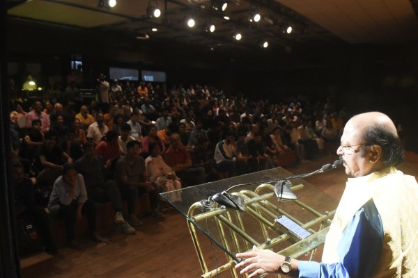 Play Akelee Bharat Bhavan