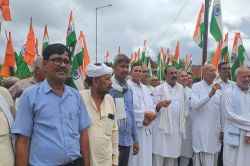VIDEO: जिले का नाम और मुख्यालय बदलने के खिलाफ निकाली झंडा रैली  - image