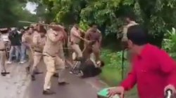 बाराबंकी में एबीवीपी कार्यकर्ताओं पर पुलिस का बर्बर लाठीचार्ज, मुख्यमंत्री ने
लिया एक्शन - image