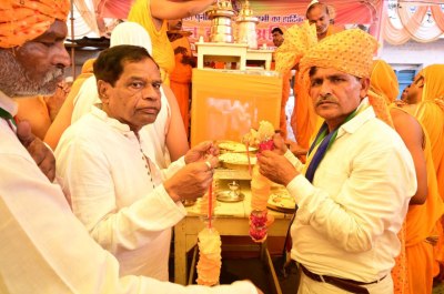 पर्युषण पर्व के समापन पर निकली शोभायात्रा, हुए विविध धार्मिक आयोजन