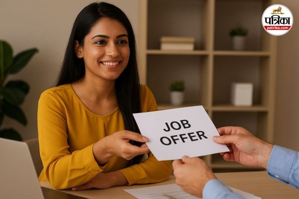 Job tips for freshers, What to check in offer letter, Freshers guide before accepting job, Offer letter checklist, Job offer acceptance tips,
