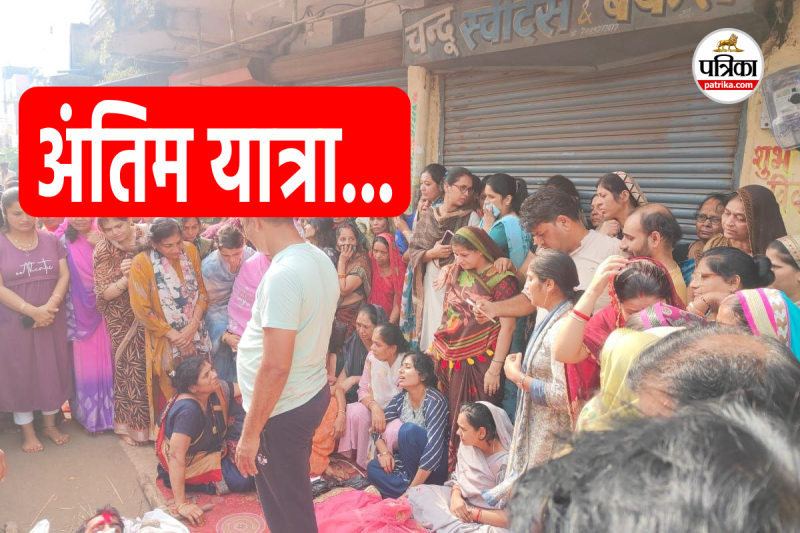 mp road accident Horrible accident on sagar Lalitpur NH-44